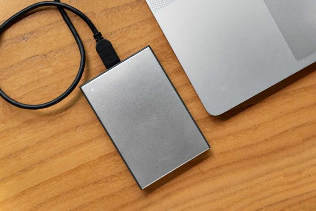 HD externo: Armazenamento e segurança para arquivos importantes de forma eficiente
