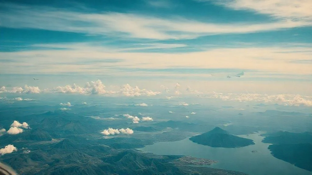 Vidas ao Vento: A fascinante história da aviação por Miyazaki Vidas ao Vento: A fascinante história da aviação por Miyazaki