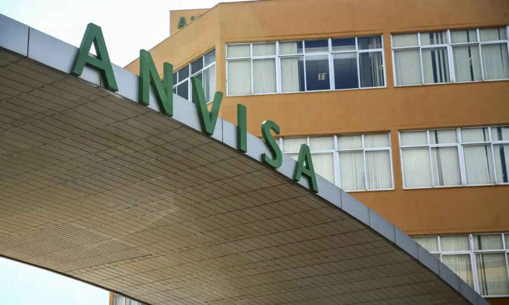 Anvisa suspende venda e propaganda de remédios irregulares