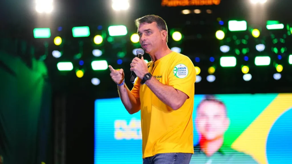 Flávio Bolsonaro diz que aceitará resultado das urnas em 2026 Flávio Bolsonaro diz que aceitará resultado das urnas em 2026