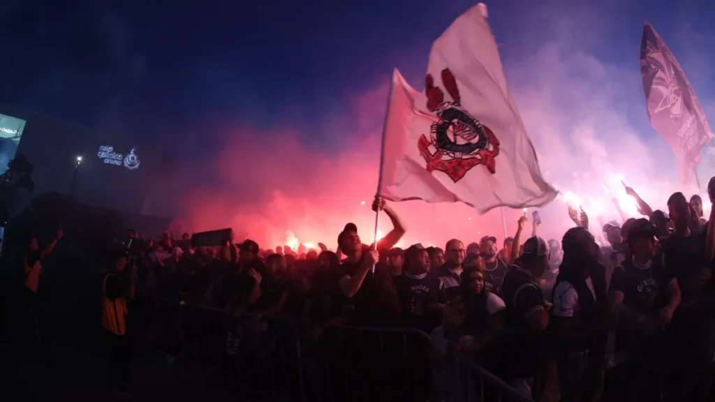 Corinthians vence, mas é eliminado; veja classificados na Copa do Brasil Corinthians vence, mas é eliminado; veja classificados na Copa do Brasil